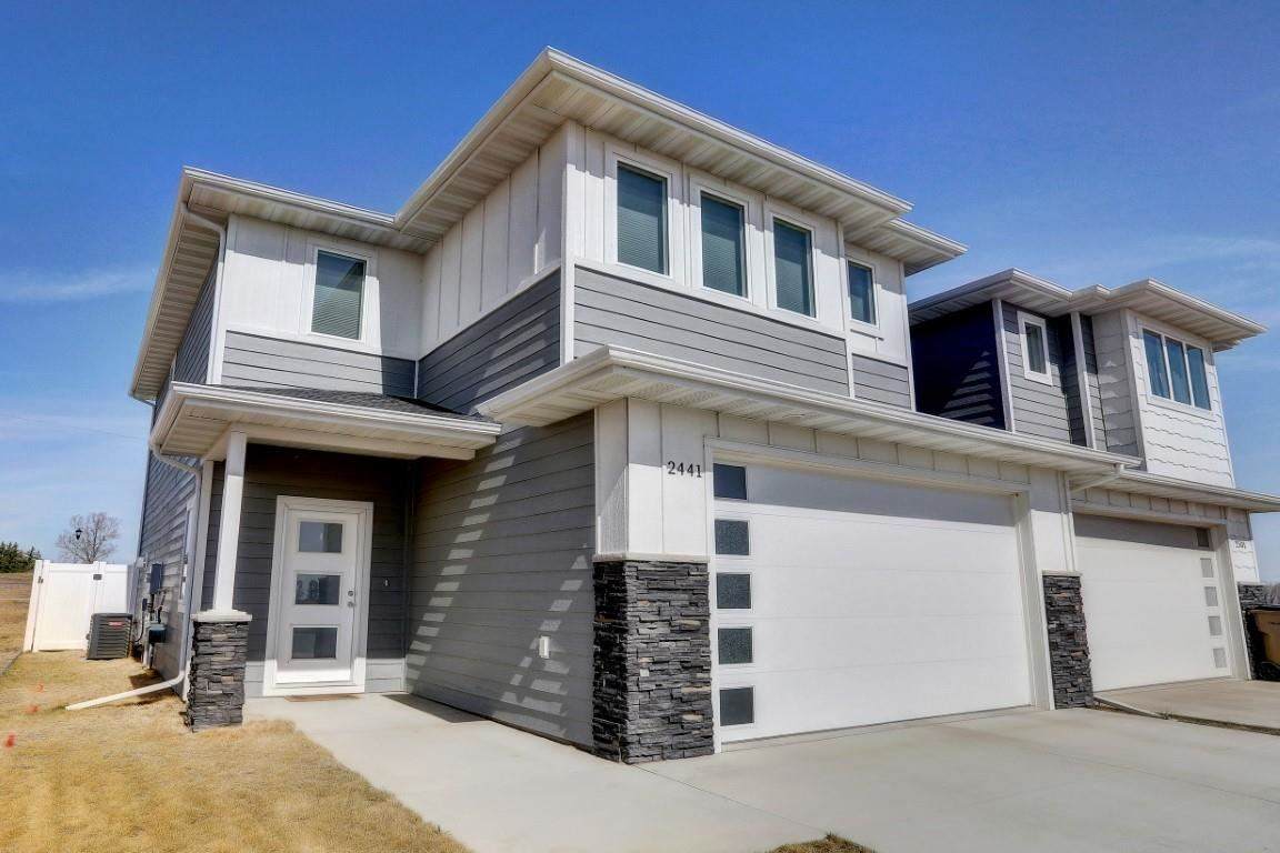 2441 Landmark Drive - Photo 1