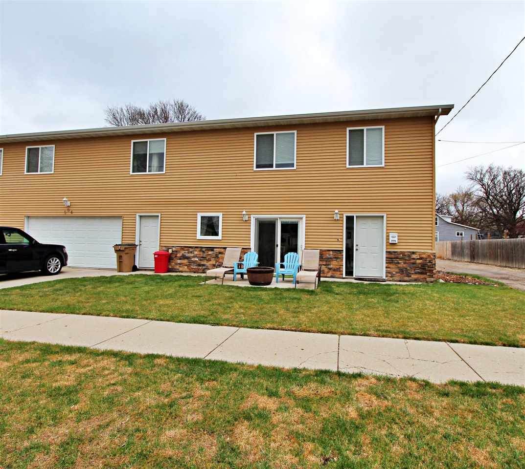 504 2ND AVE - Photo 1