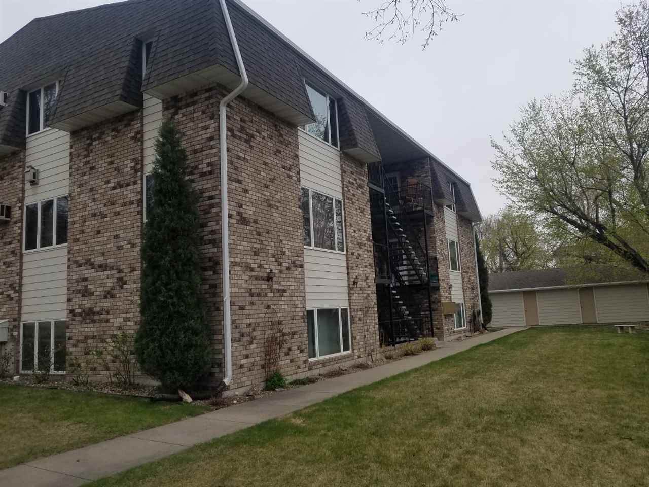 415 1st Street Unit 5 - Photo 1