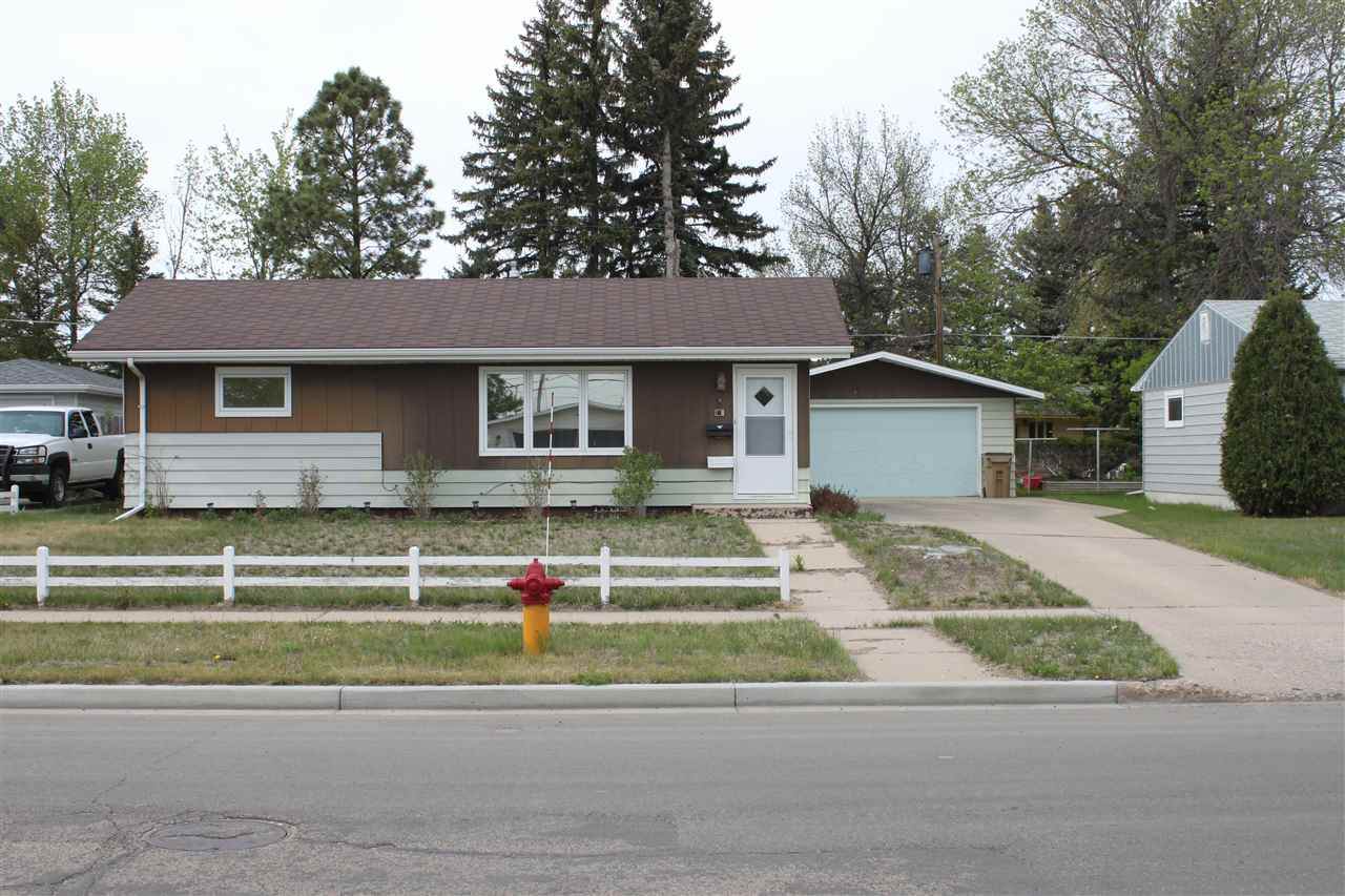 720 19th Ave - Photo 1