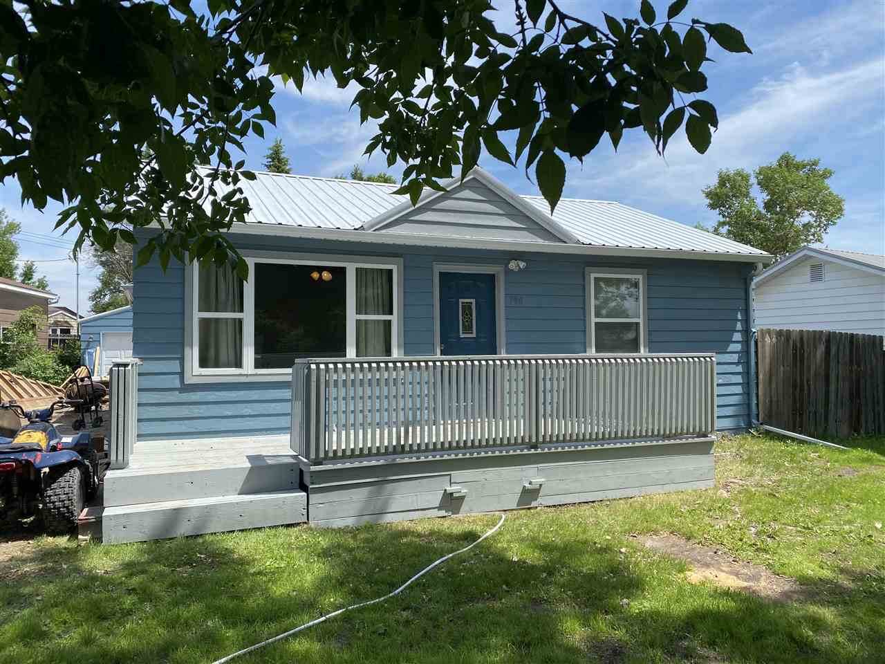 306 3rd St - Photo 1