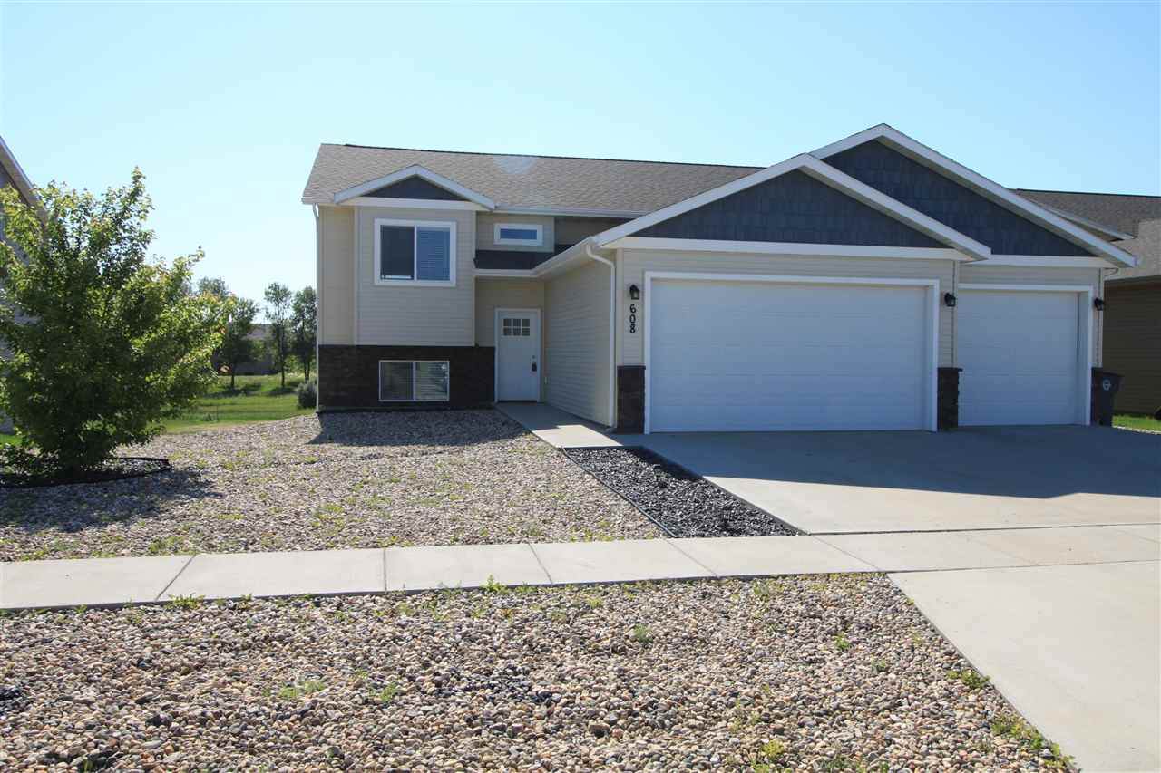 608 Klein Ave - Photo 1