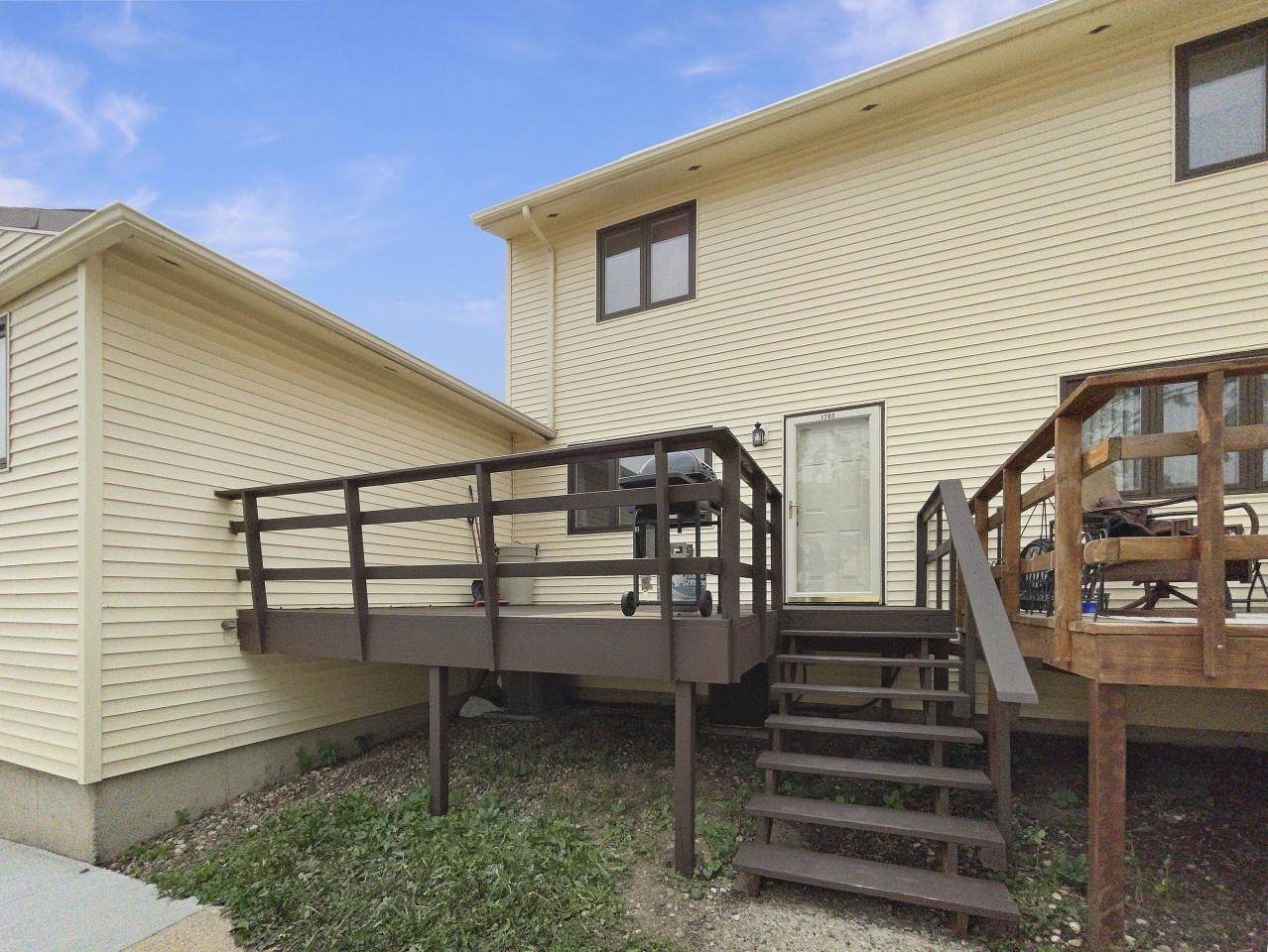 1705 1st St. - Photo 1