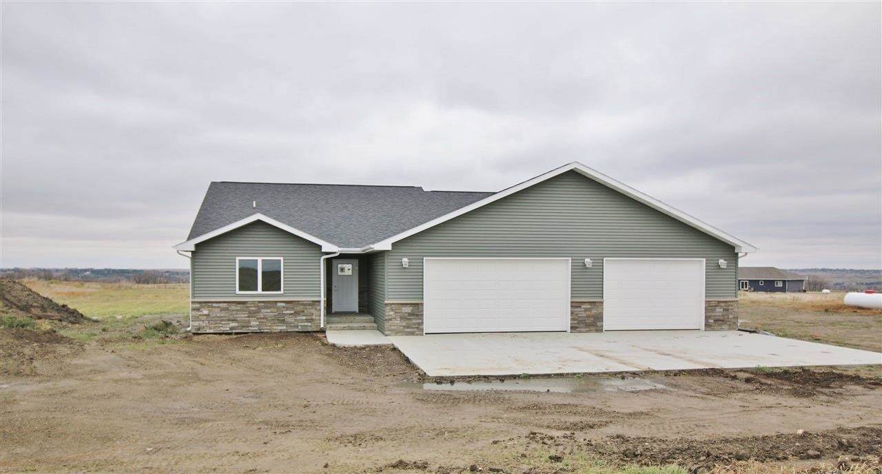 3825 Grayson Dr. - Photo 1