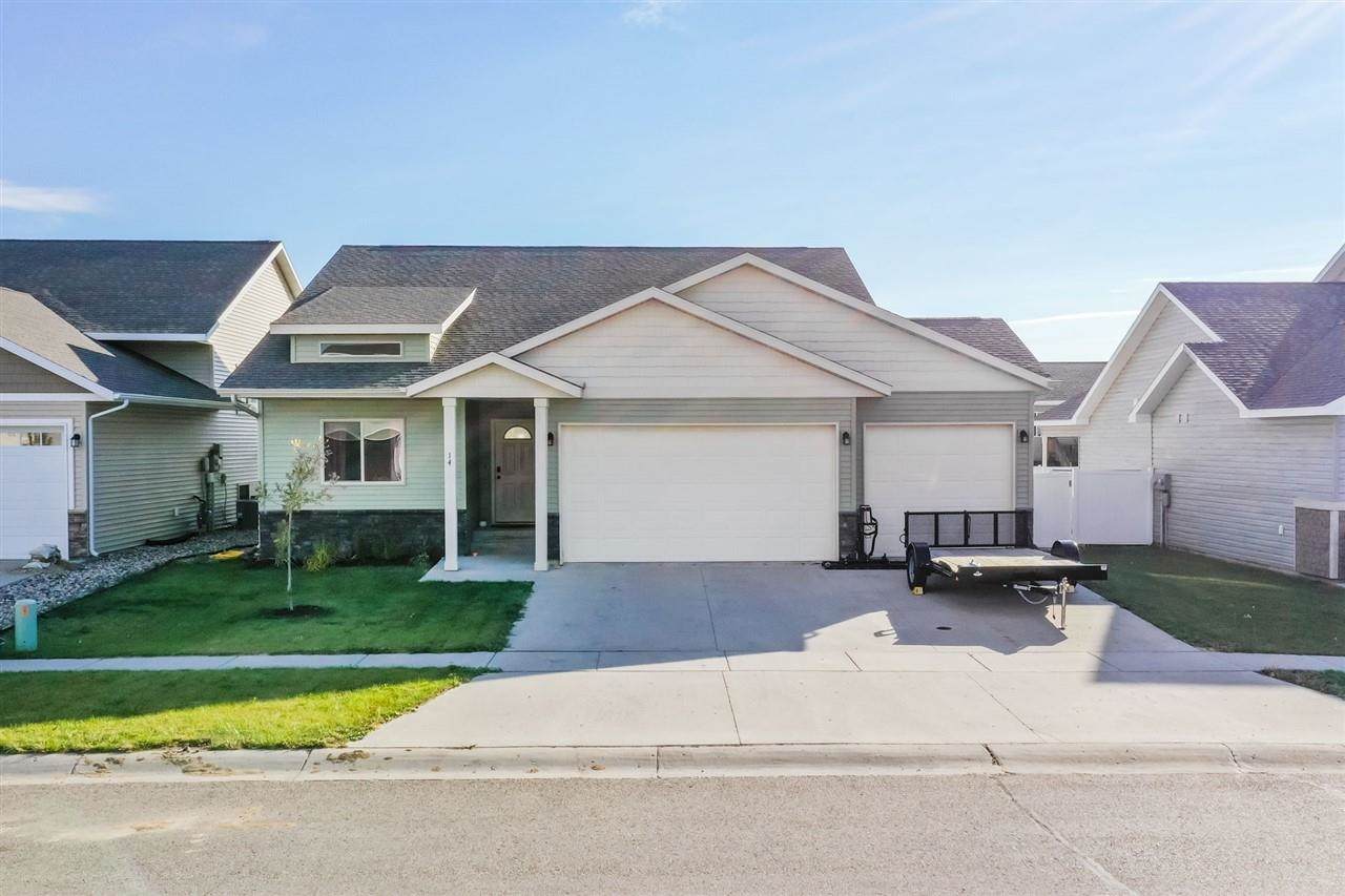 14 Harmony Blvd - Photo 1