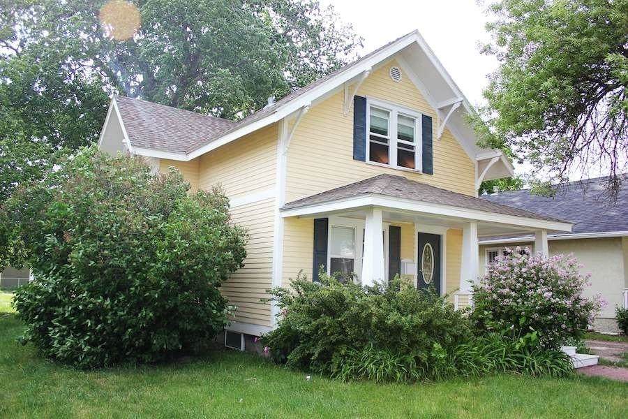 415 Main St N - Photo 1