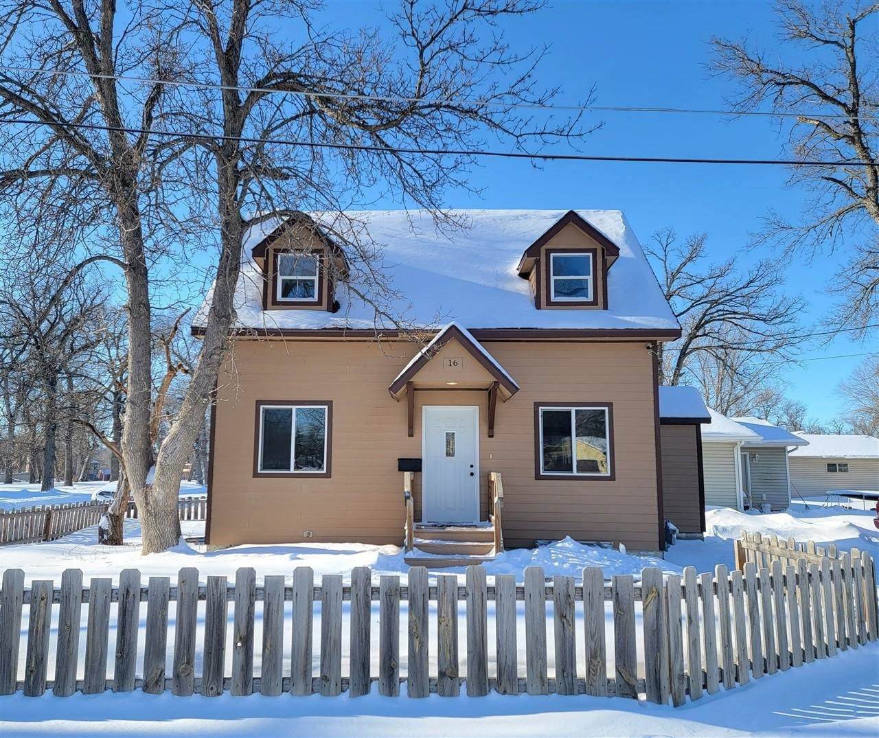 16 15th St. - Photo 1