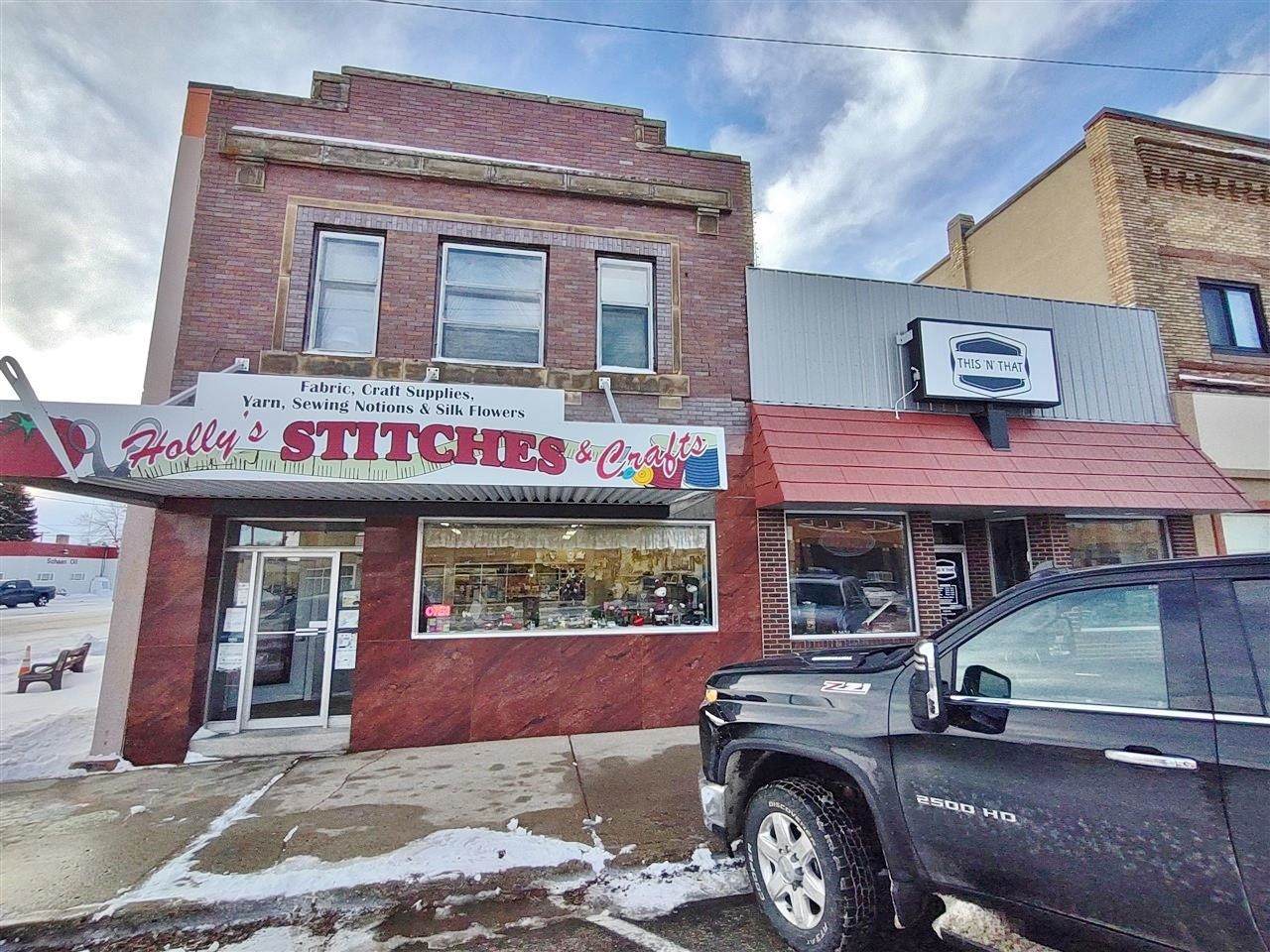 142 Main Ave. - Photo 1