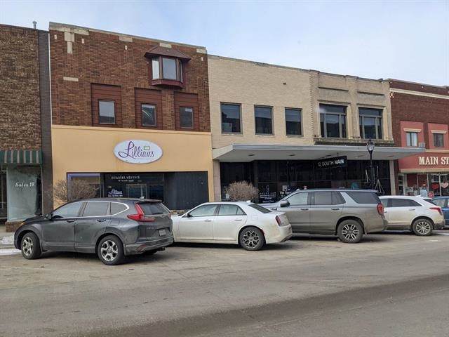 12 Main St - Photo 1