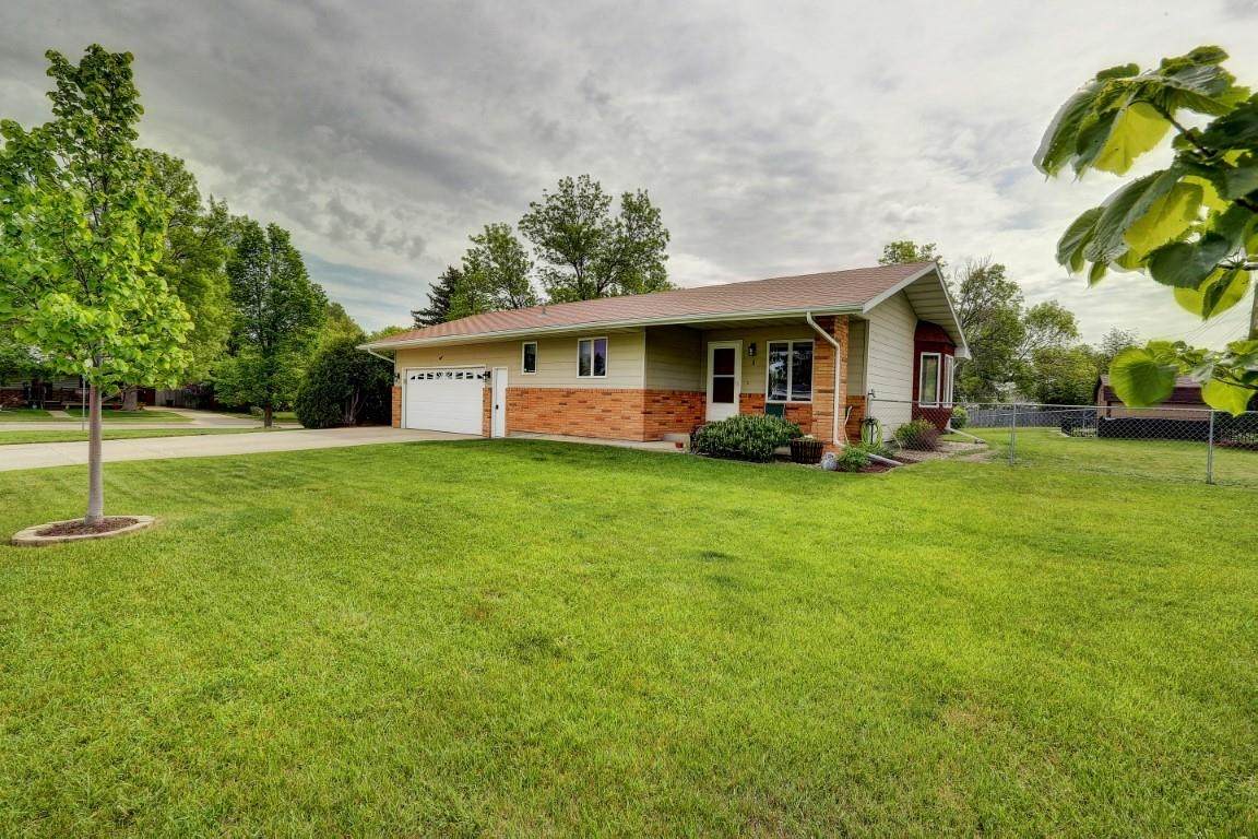8 Irma Ct - Photo 1