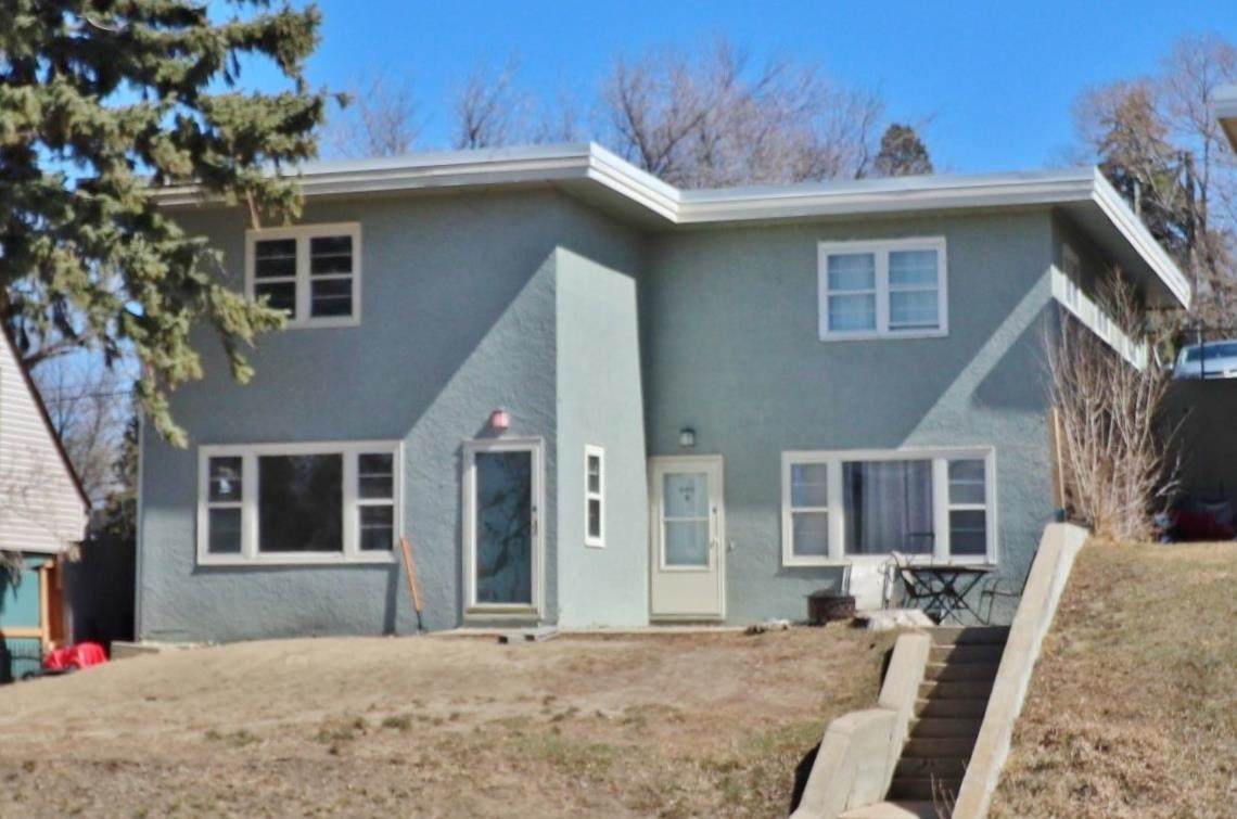 601 Main St - Photo 1
