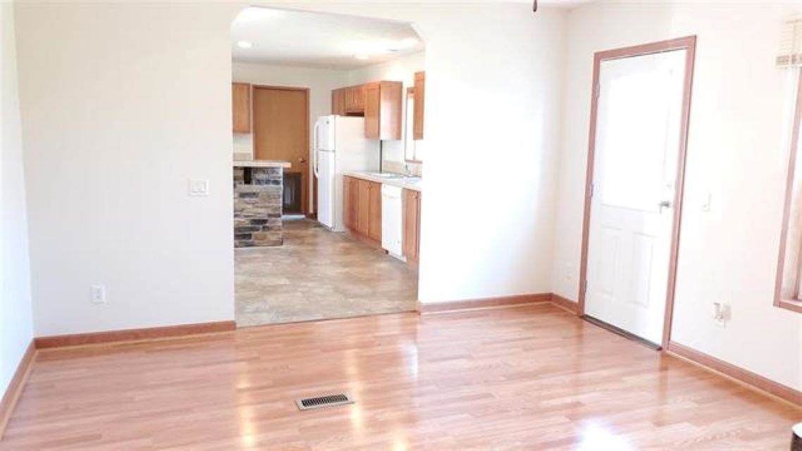 620 3rd Ave - Photo 1