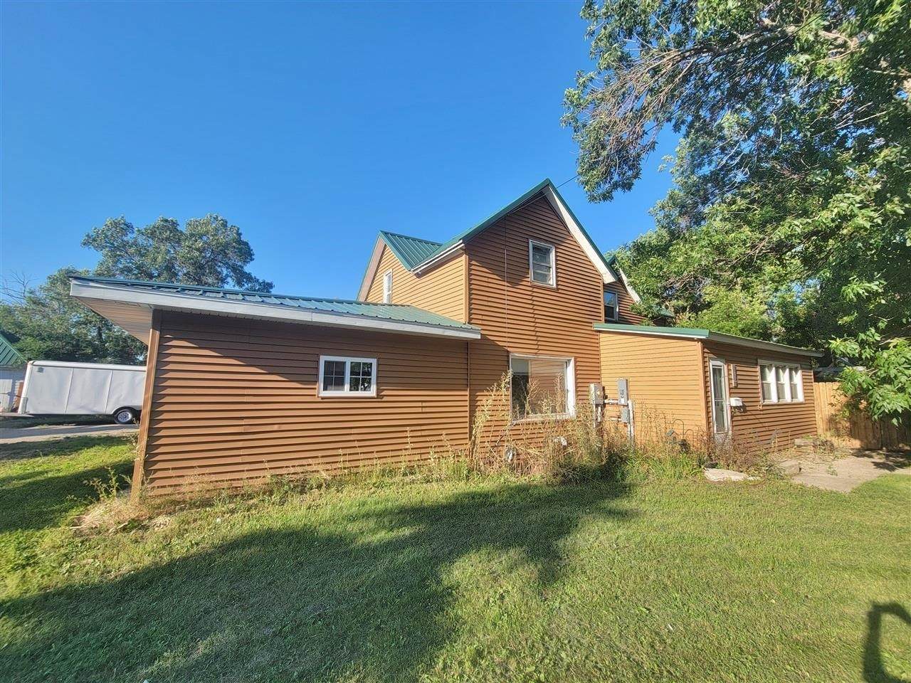 213 1st Street - Photo 1