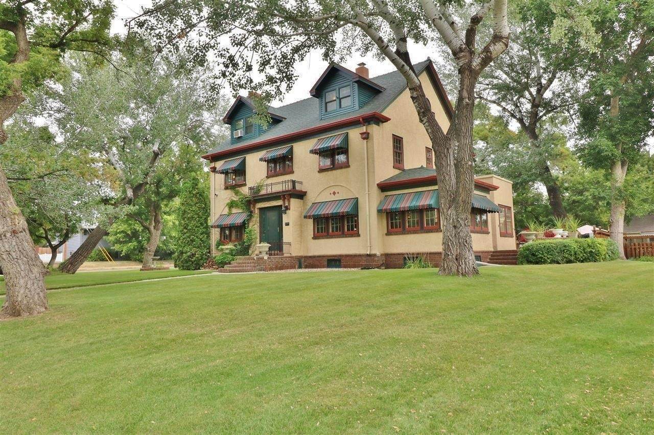 800 1st Street - Photo 1