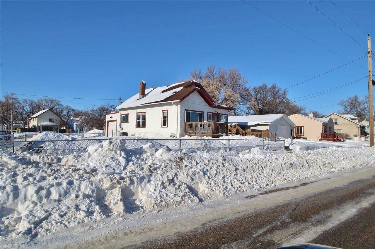 732 Lincoln Ave - Photo 1