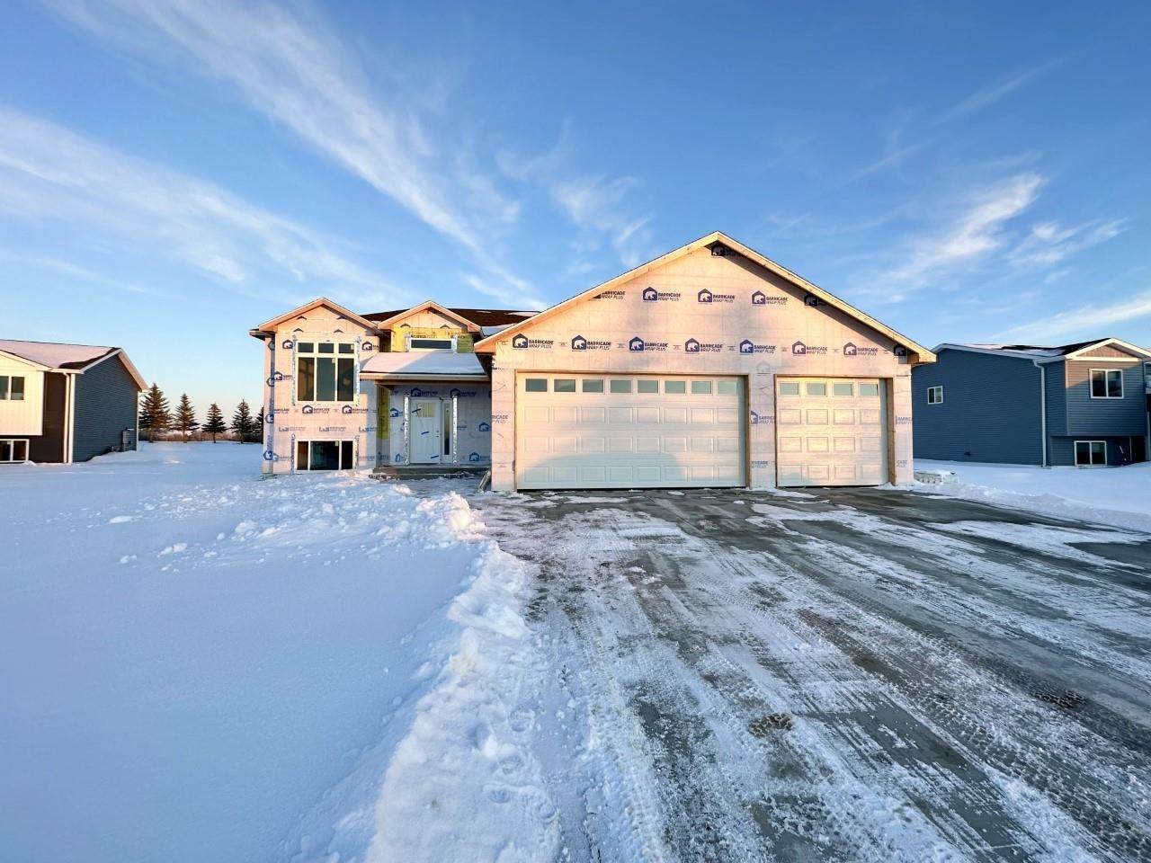 311 7th Ave. - Photo 1