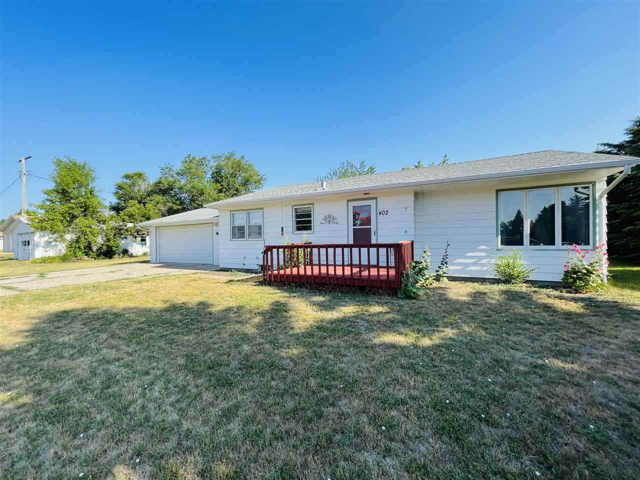 402 Andrew Street - Photo 1