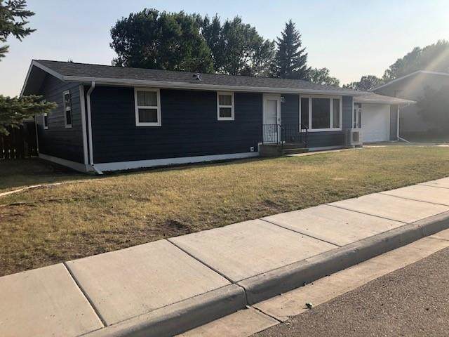 16 8th Ave - Photo 1