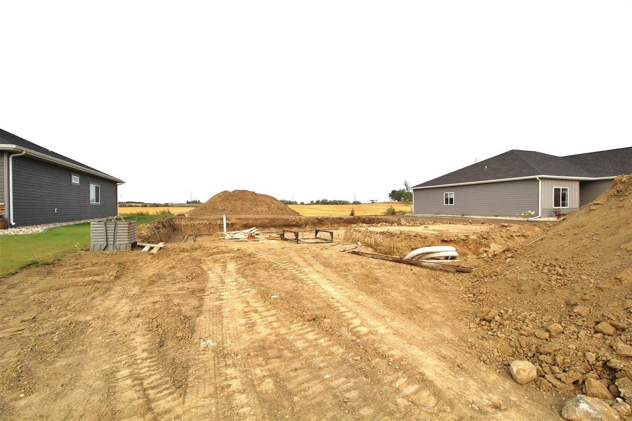 2709 21st St - Photo 1