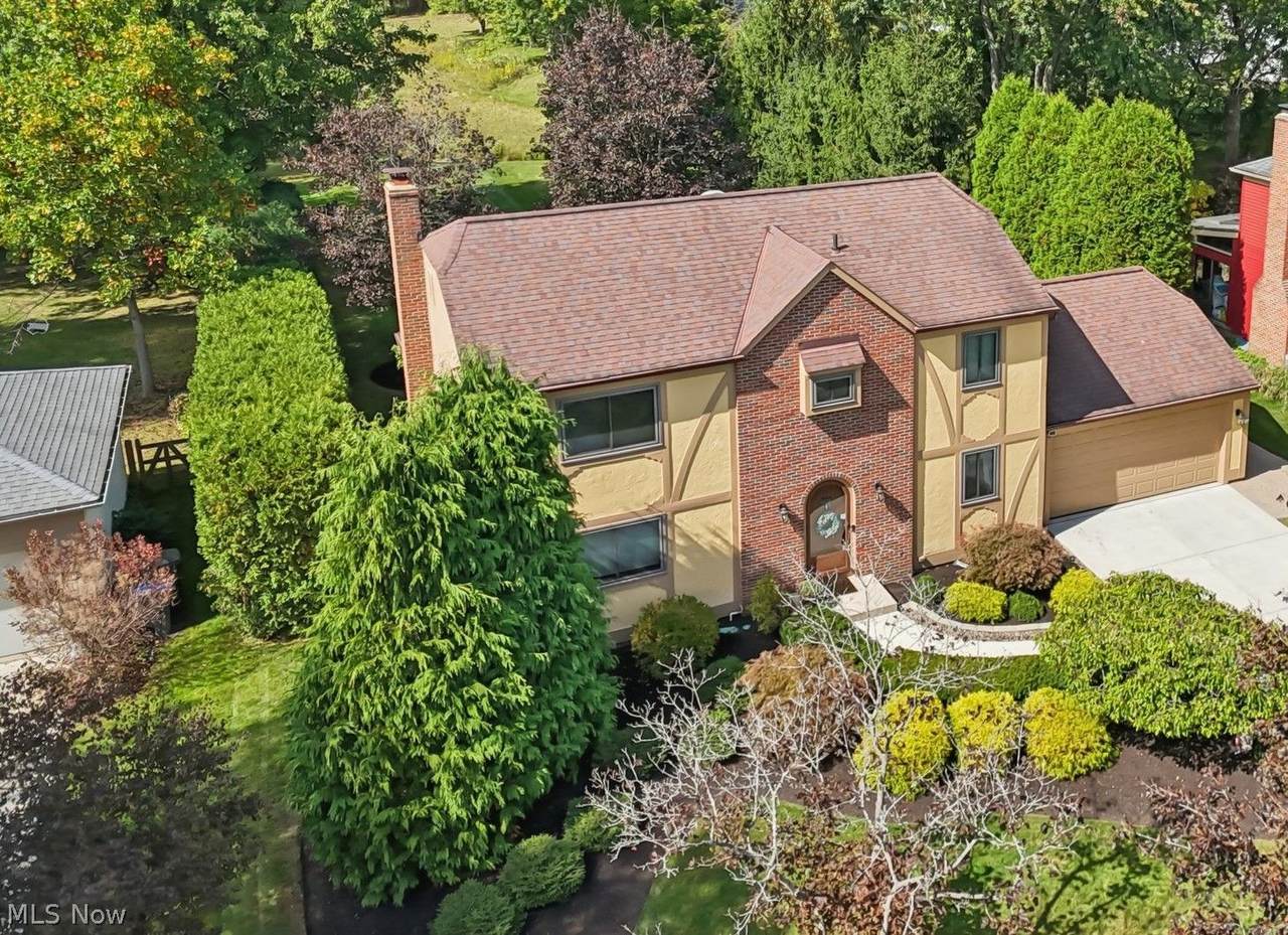 7282 Thornapple Lane - Photo 1
