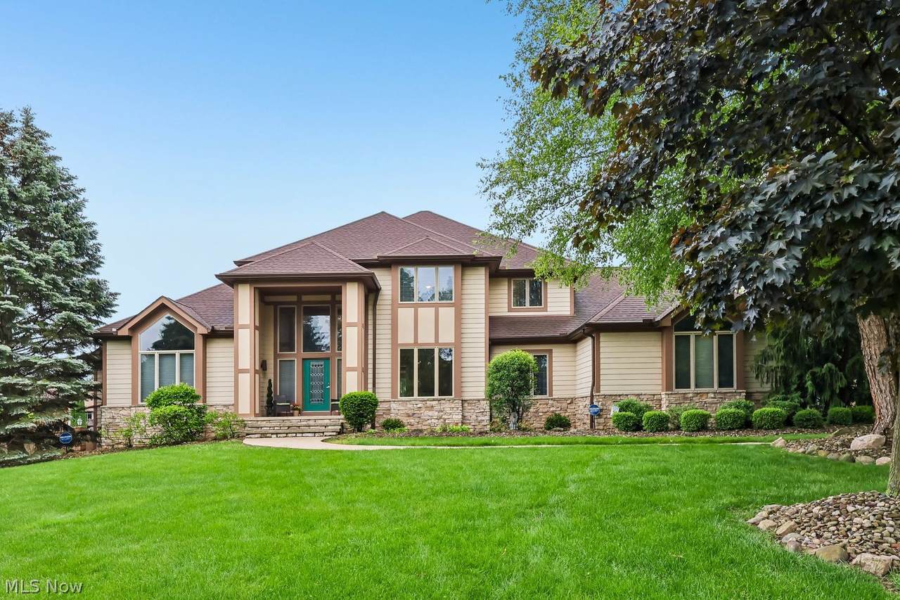 3700 Forest Oaks Drive - Photo 1