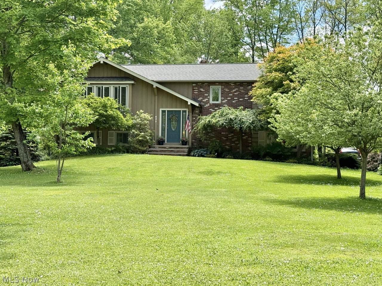 652 Circlewood Drive - Photo 1