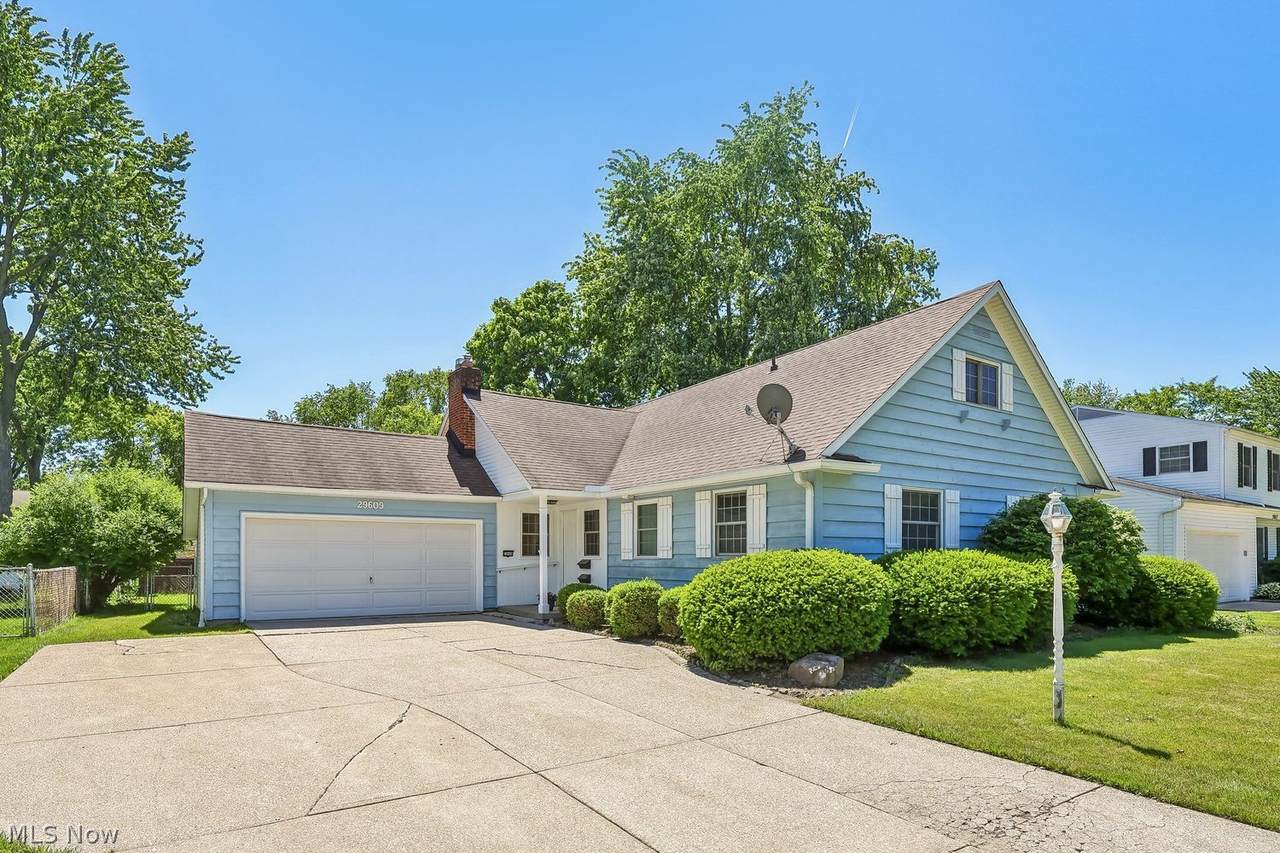 29609 Wellington Drive - Photo 1