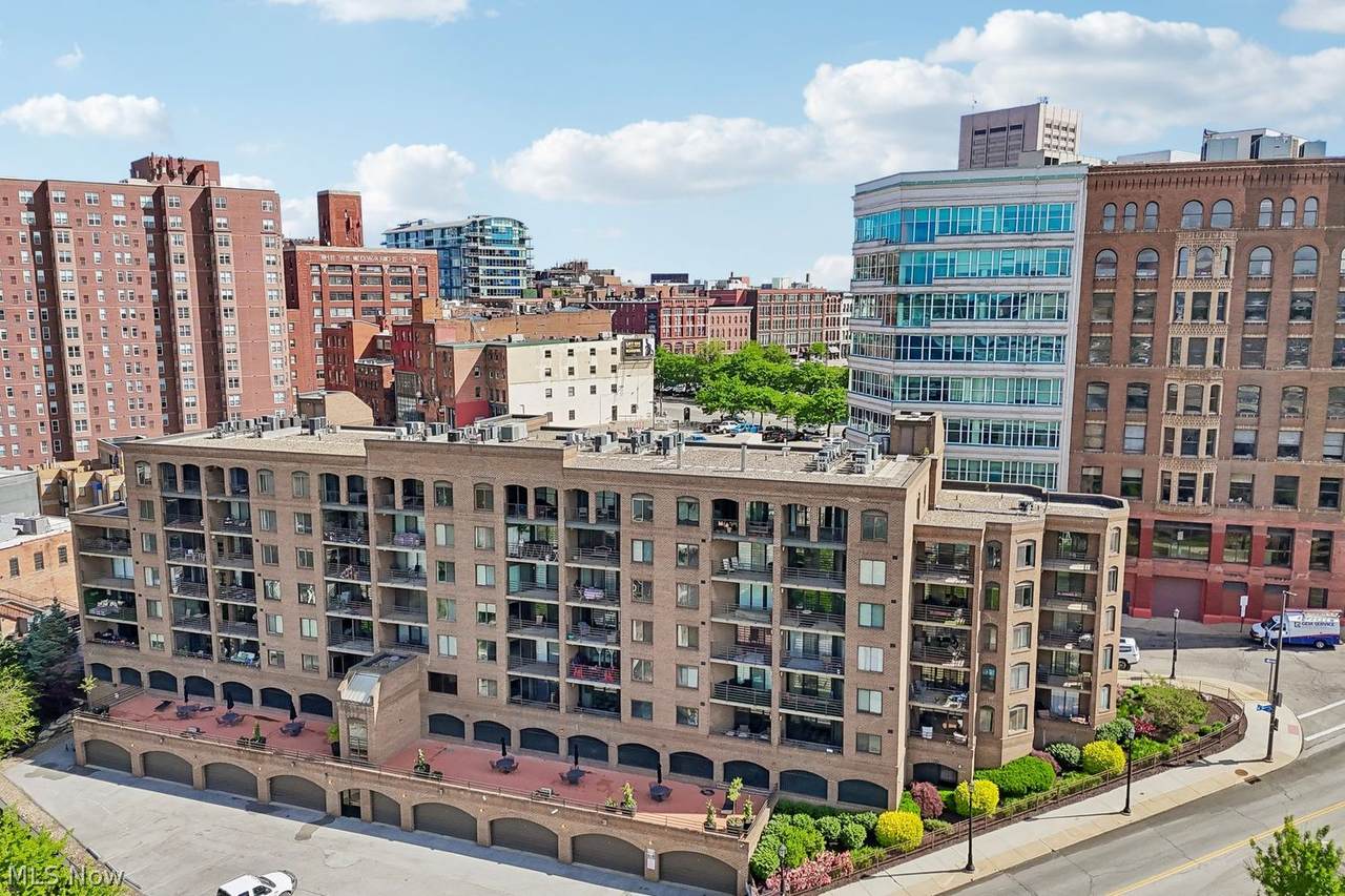 1444 10th Street - Photo 1