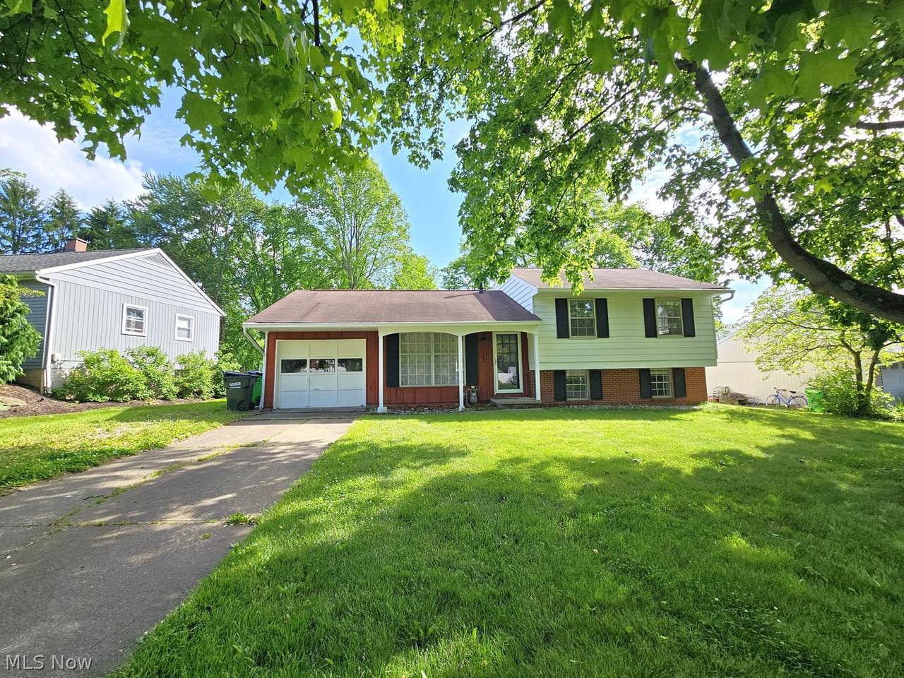 1565 Cedar Lane - Photo 1