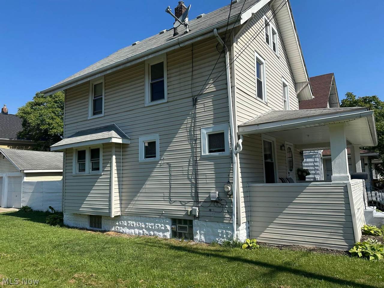 304 Cleveland Street - Photo 1