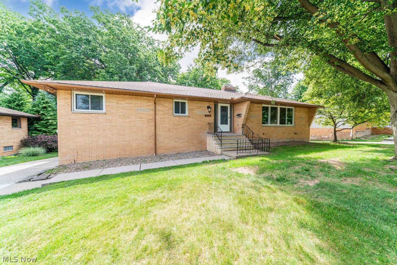 6473 Tanglewood Lane - Photo 1