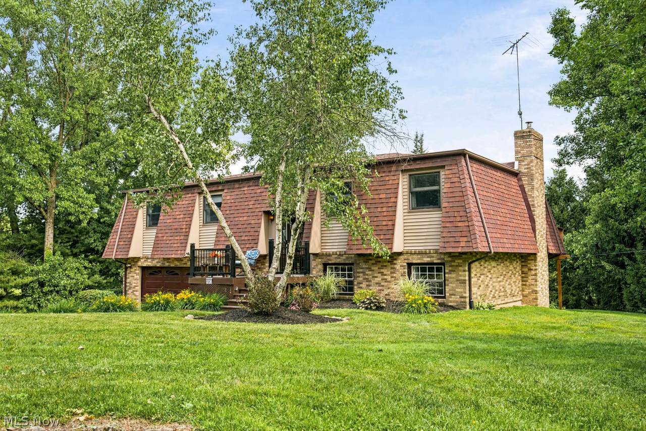 1513 Meadow Square - Photo 1
