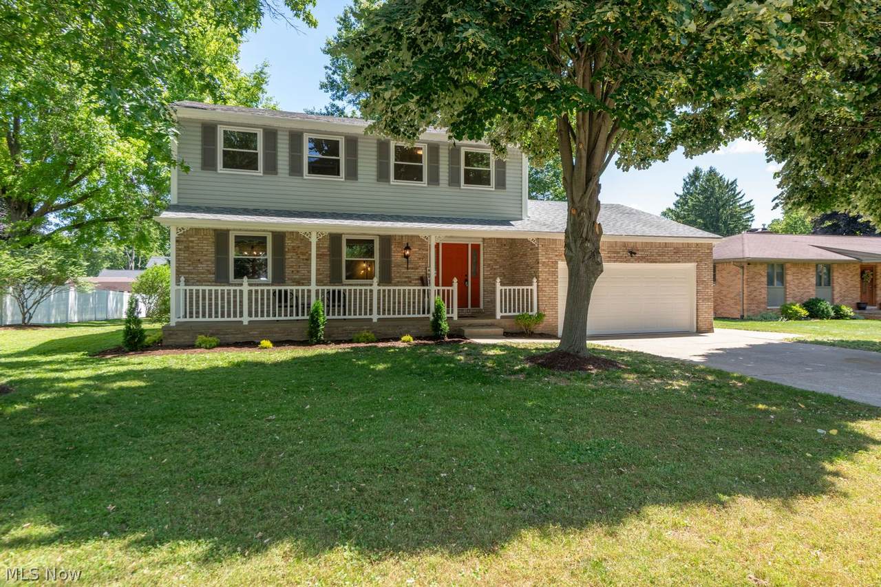 2917 Englewood Drive - Photo 1