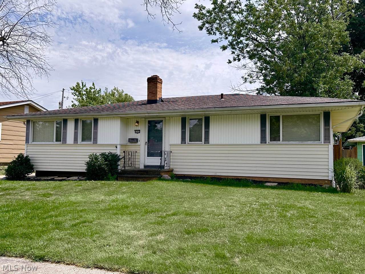 6265 Springwood Road - Photo 1