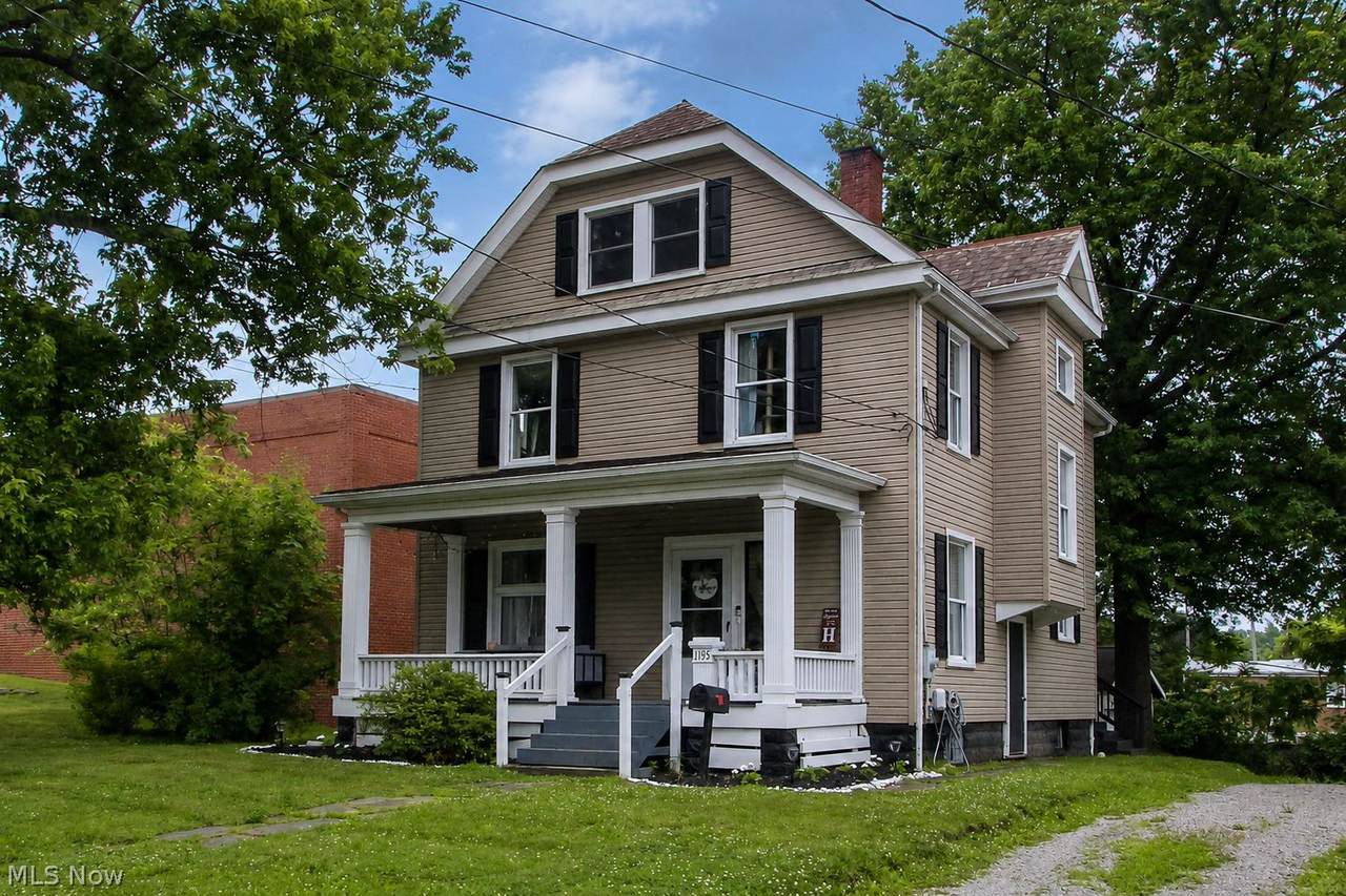 1195 Cleveland Street - Photo 1