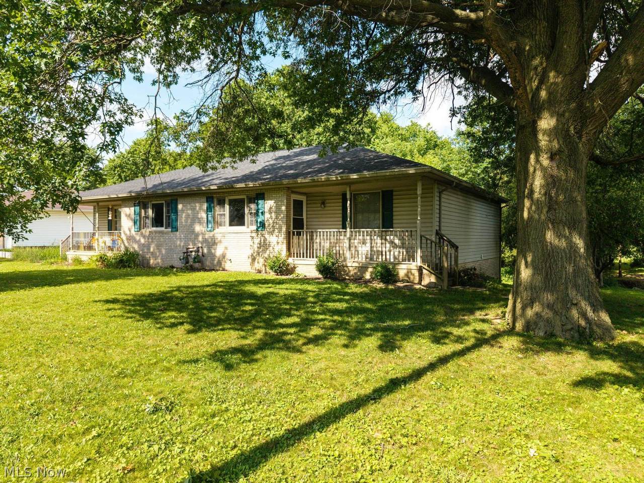 36 Monique Circle - Photo 1