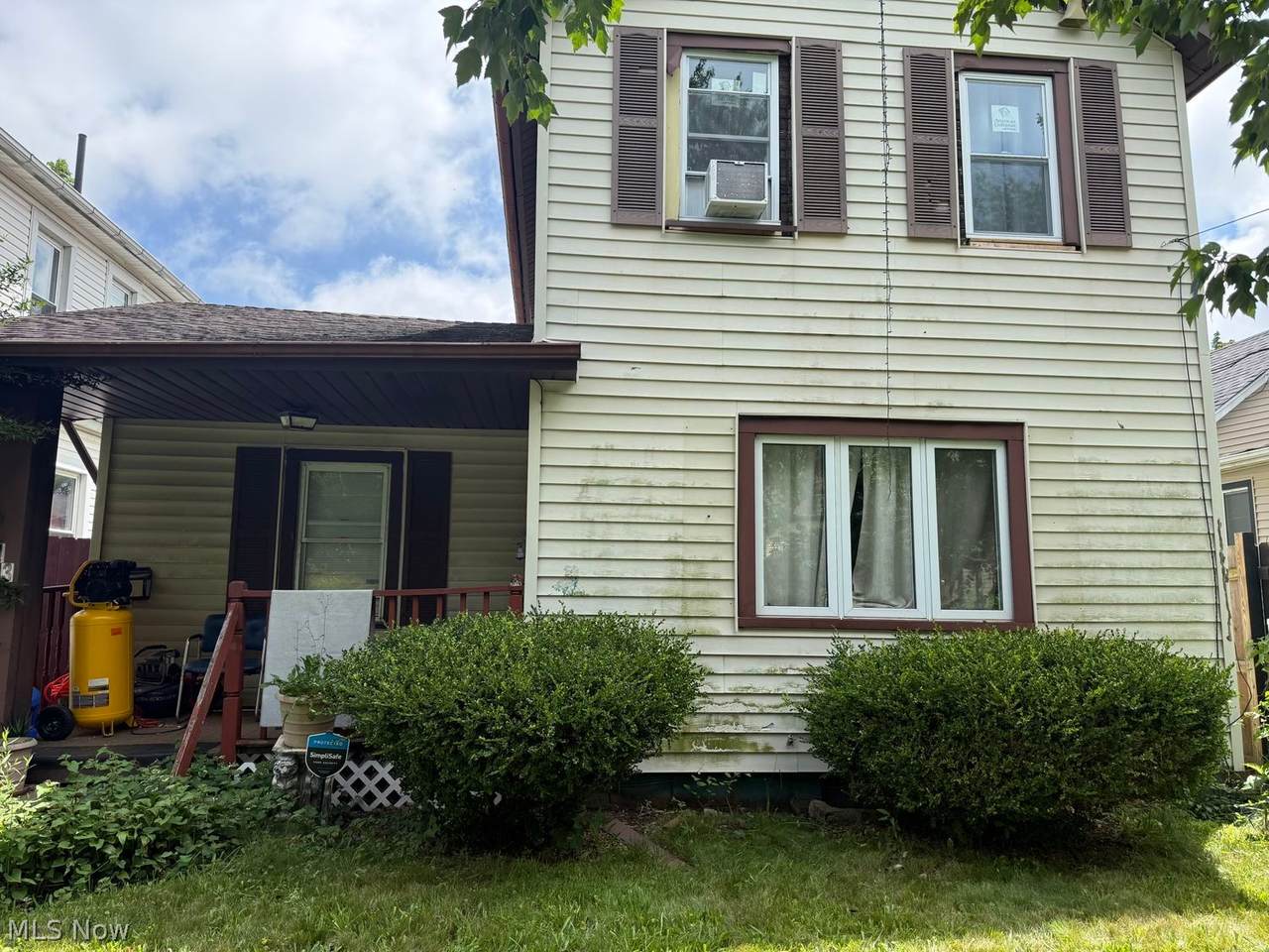 2713 Woodbridge Avenue - Photo 1