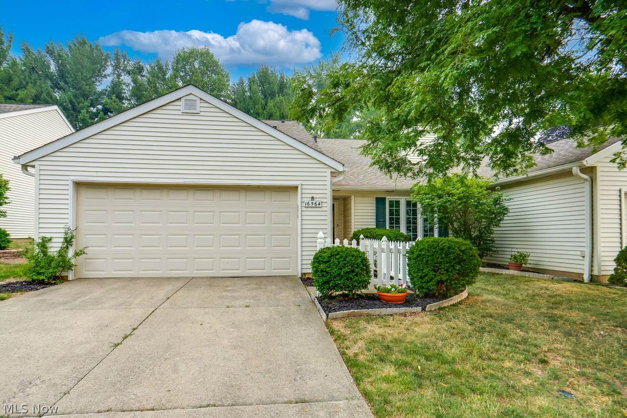 16564 Lake Circle Drive - Photo 1