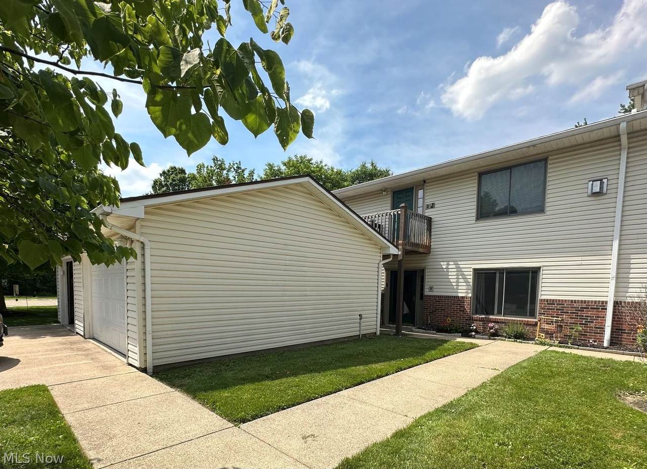 552 Main Street - Photo 1