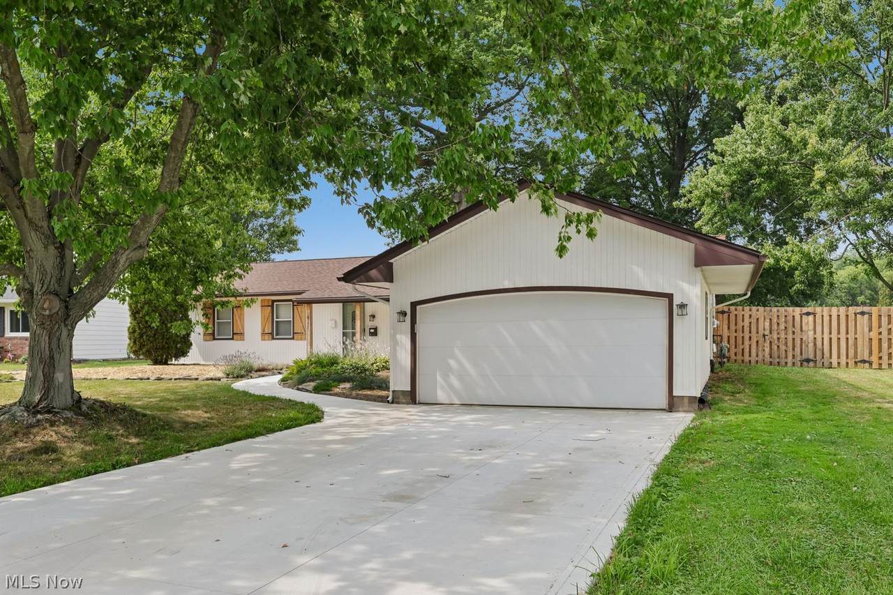 8177 Dalton Court - Photo 1