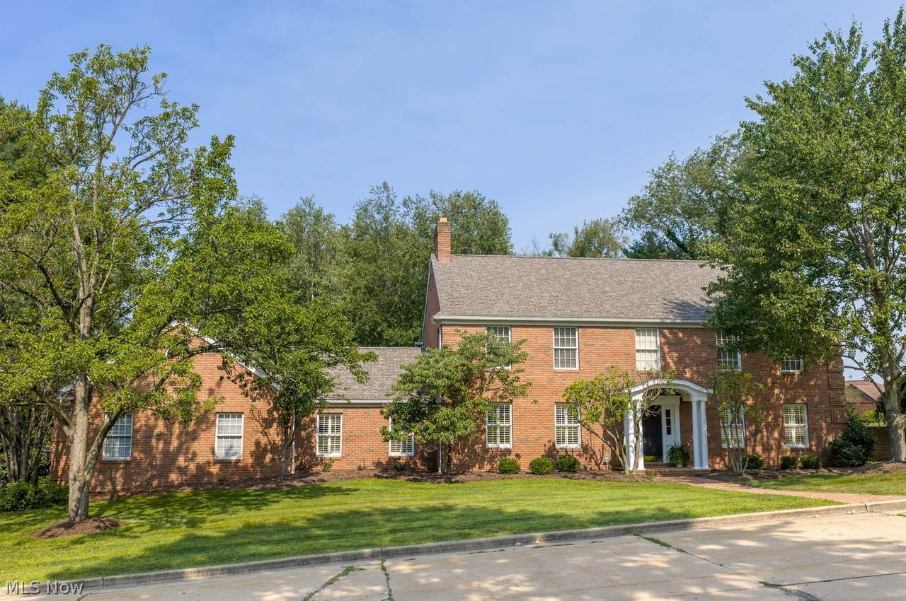 215 Chauncey Avenue - Photo 1