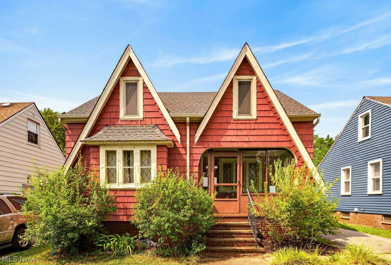 13408 Highlandview Avenue - Photo 1