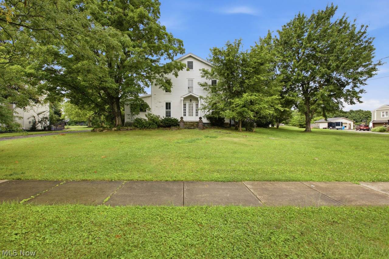435 North Street - Photo 1
