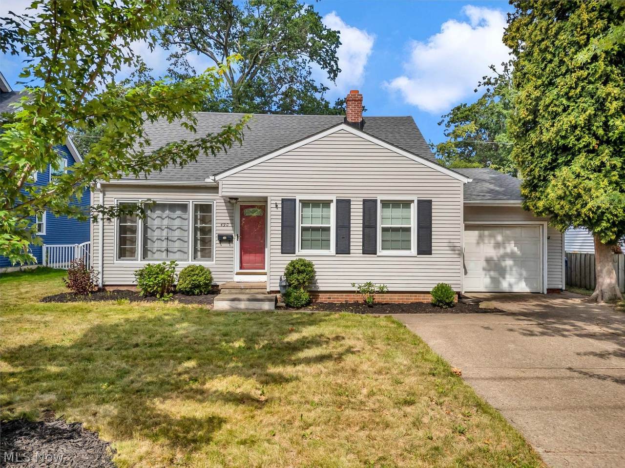 490 Columbia Road - Photo 1