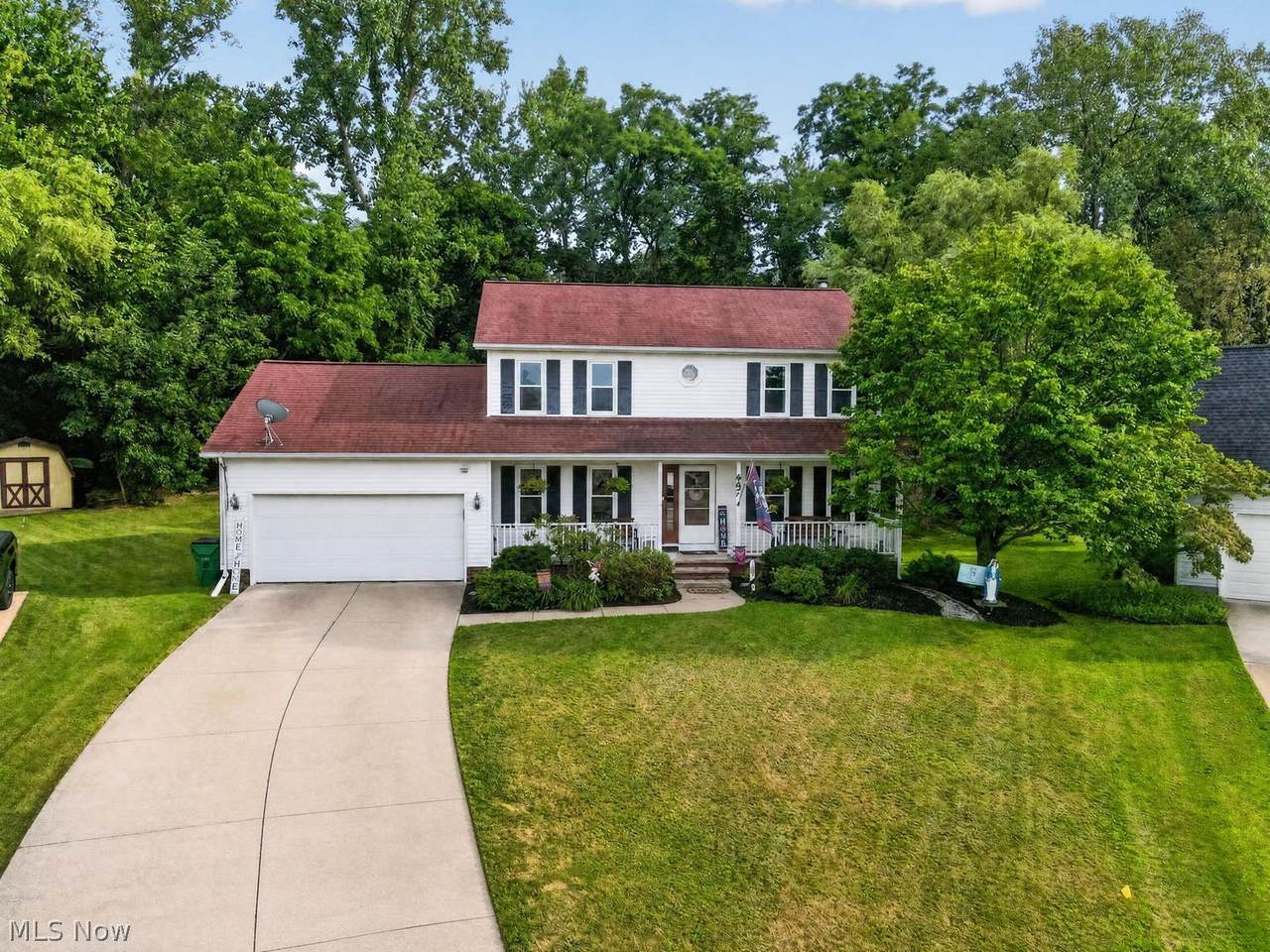 447 Bayberry Court - Photo 1