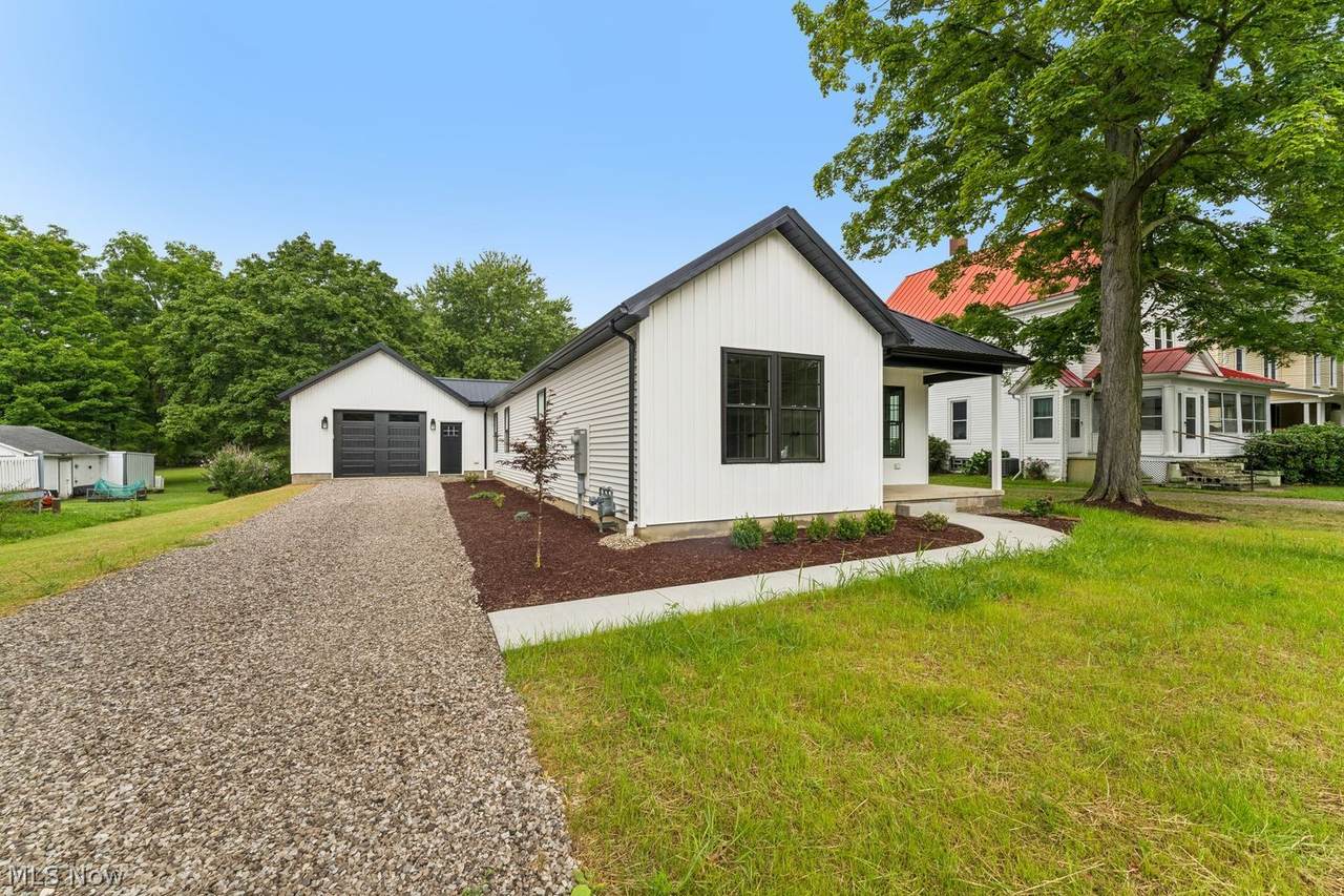8467 Main Street - Photo 1