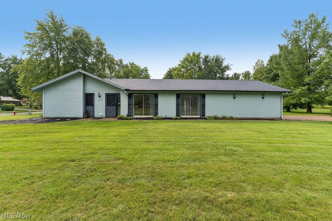 6372 Creekside Lane - Photo 1