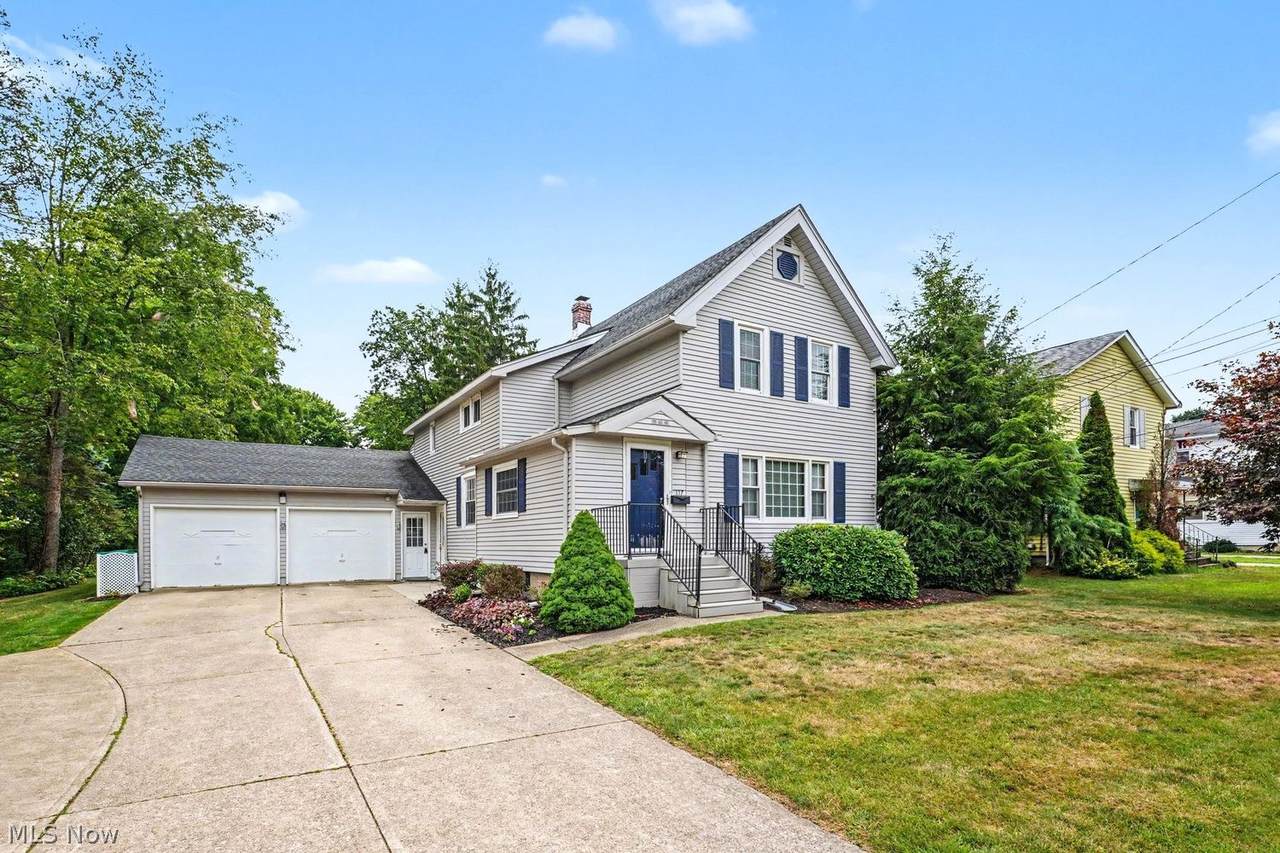 117 Crowell Avenue - Photo 1