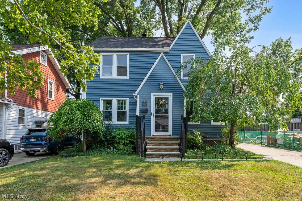 4486 Lilac Road - Photo 1