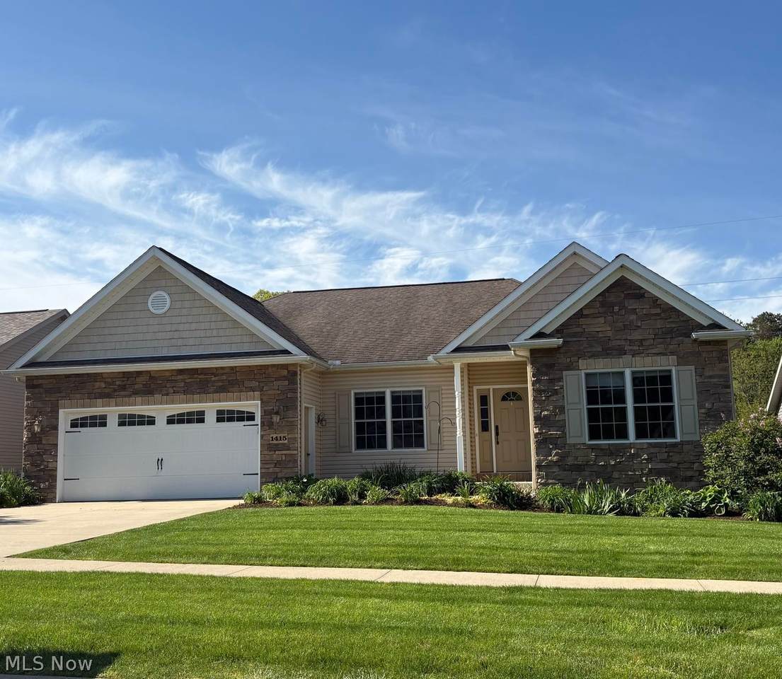 1415 Stratford Way - Photo 1